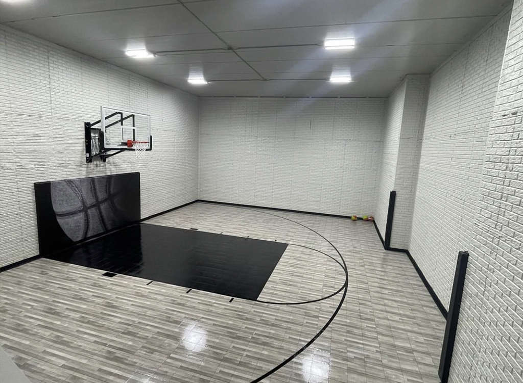 Court Builders of the Rockies - Residential Indoor - Clover Family - Santa Fe, NM